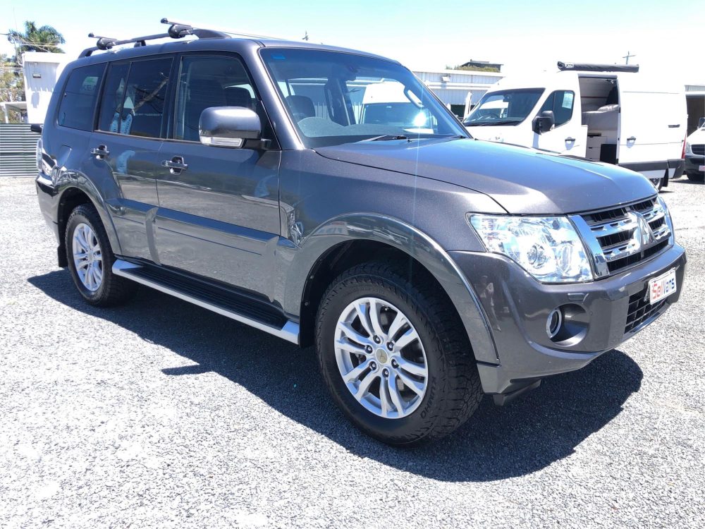 2013 MITSUBISHI PAJERO VR-X LWB (4X4) image 3