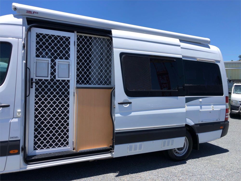 2010 MERCEDES-BENZ SPRINTER LWB AUTO MOTORHOME image 5