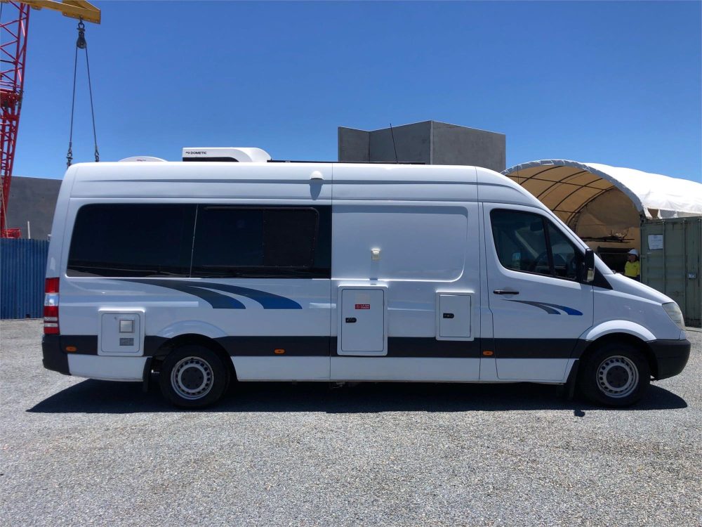 2010 MERCEDES-BENZ SPRINTER LWB AUTO MOTORHOME image 11