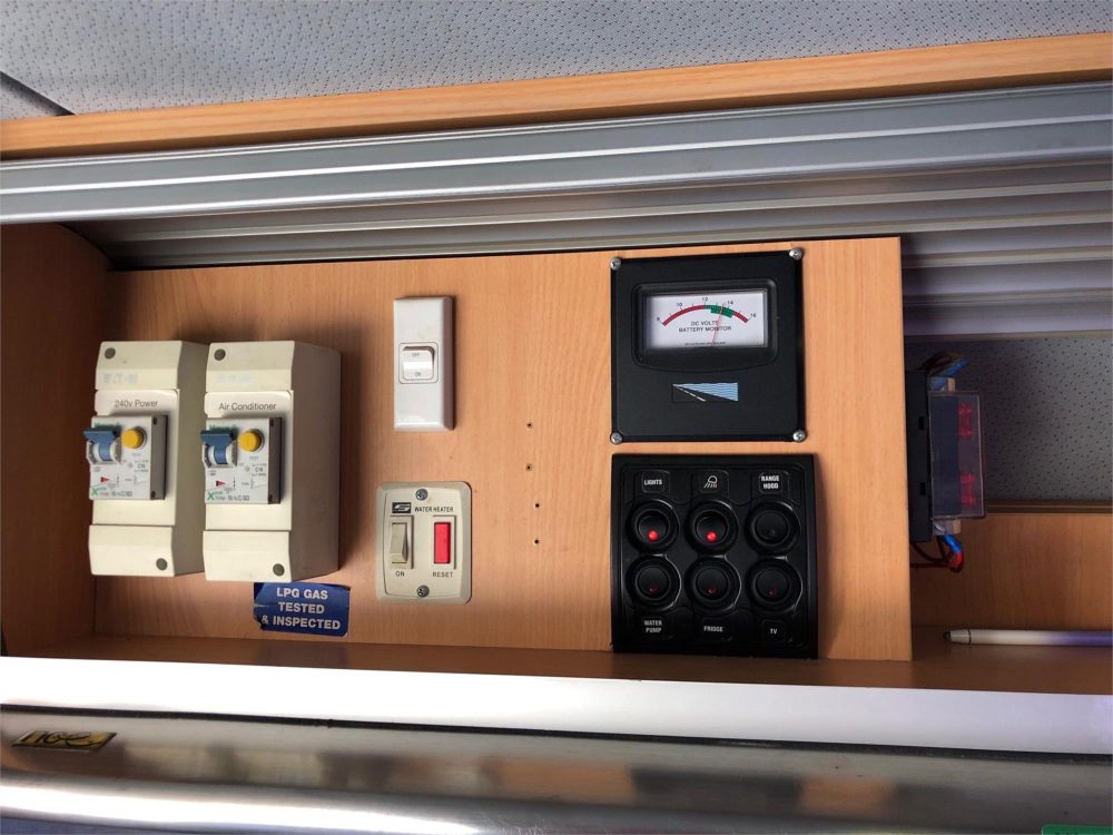 2010 MERCEDES-BENZ SPRINTER LWB AUTO MOTORHOME image 17