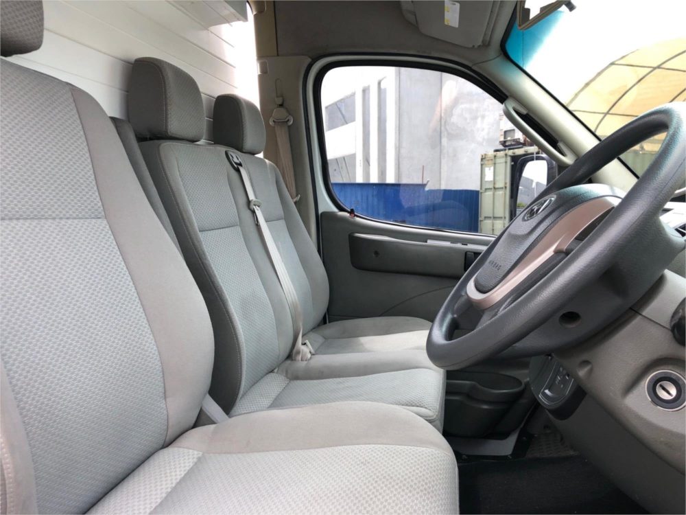 2015 LDV V80 LWB MID TURBO DIESEL CAMPERVAN image 18