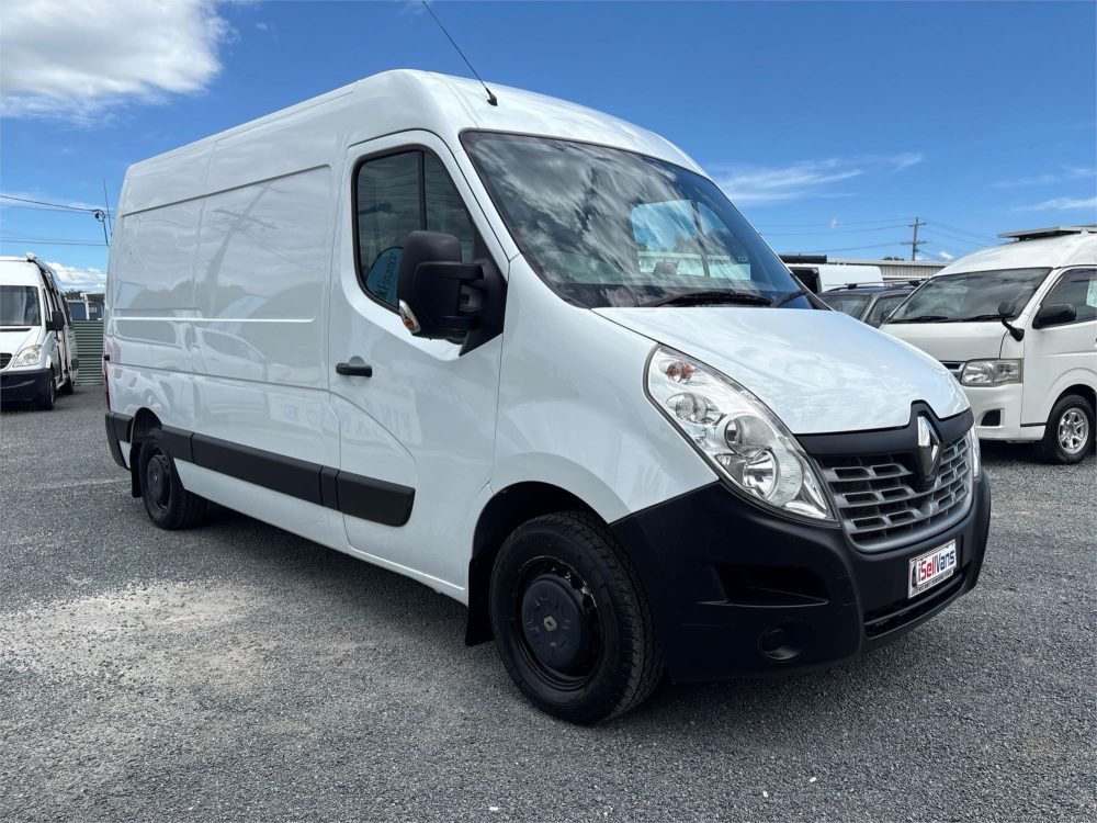 2015 RENAULT MASTER SWB image 3