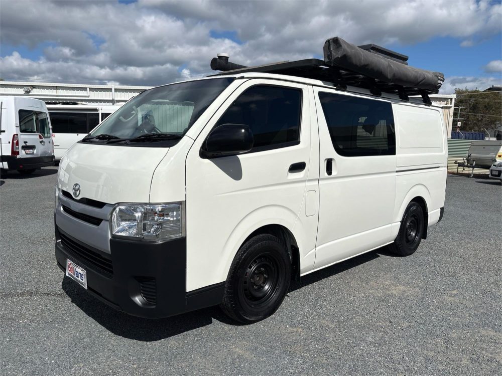 2016 TOYOTA HIACE LWB Campervan