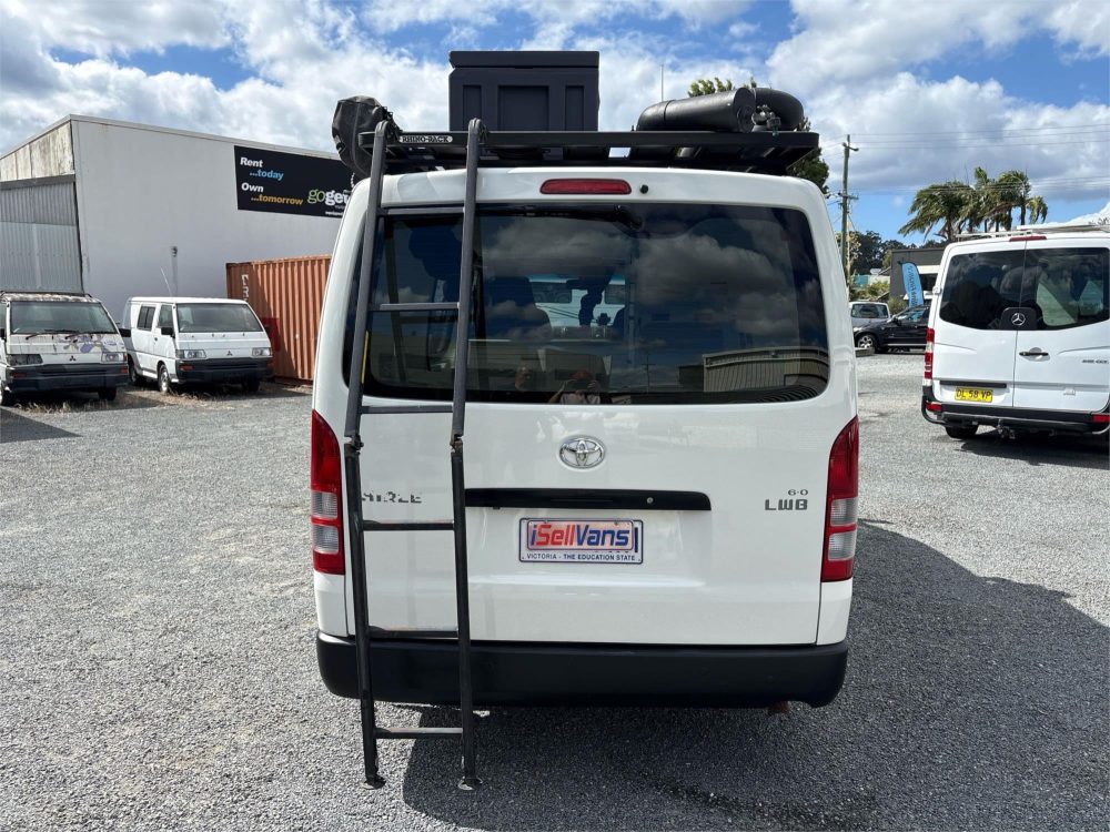2016 TOYOTA HIACE LWB Campervan image 12