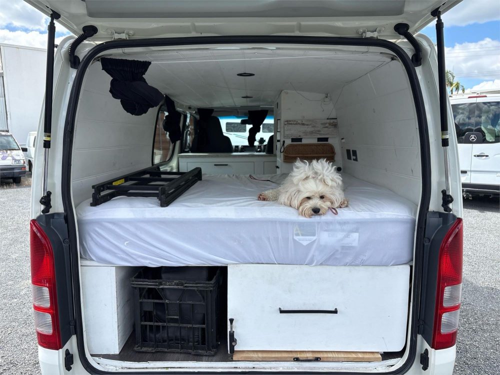 2016 TOYOTA HIACE LWB Campervan image 13