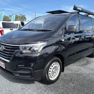 2019 HYUNDAI iLOAD Camper