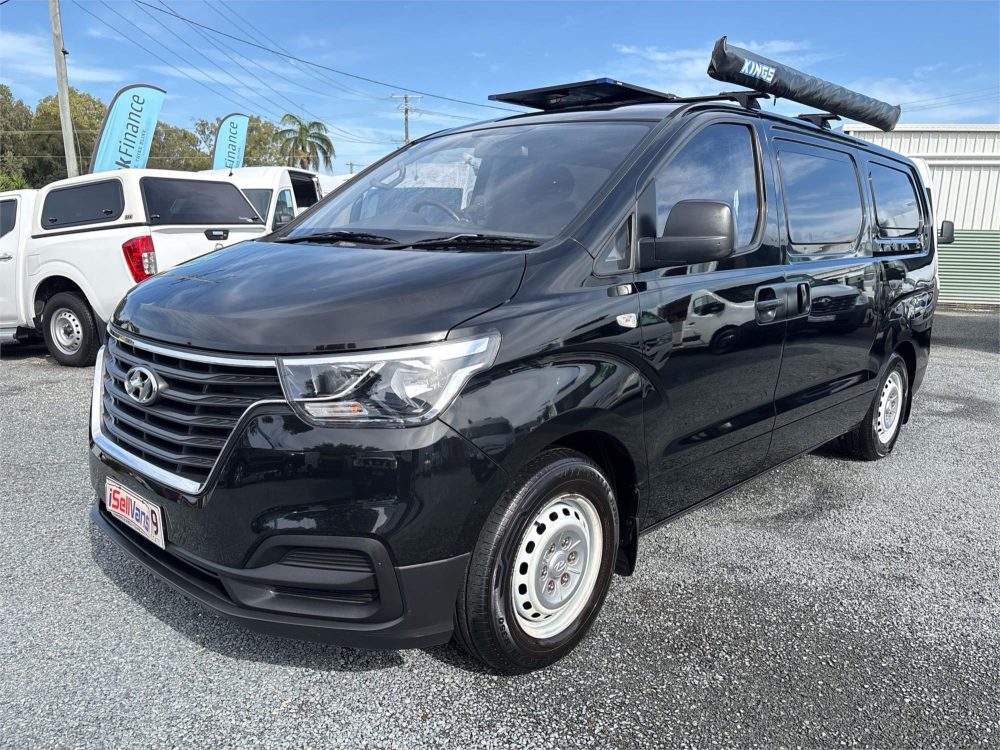 2019 HYUNDAI iLOAD Camper