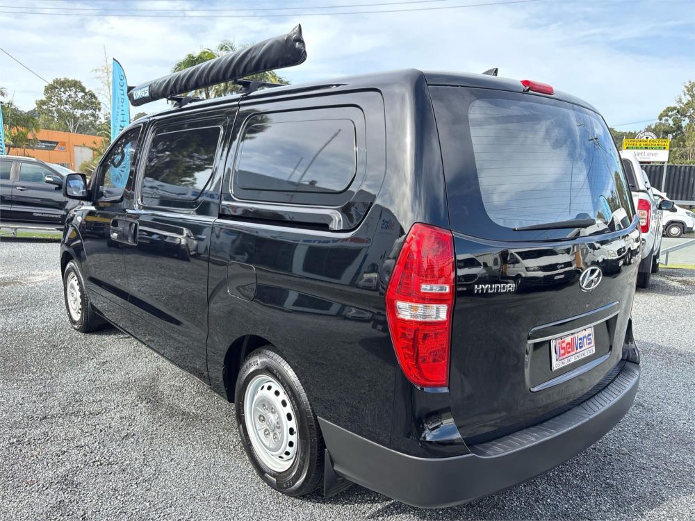 2019 HYUNDAI iLOAD Camper image 5