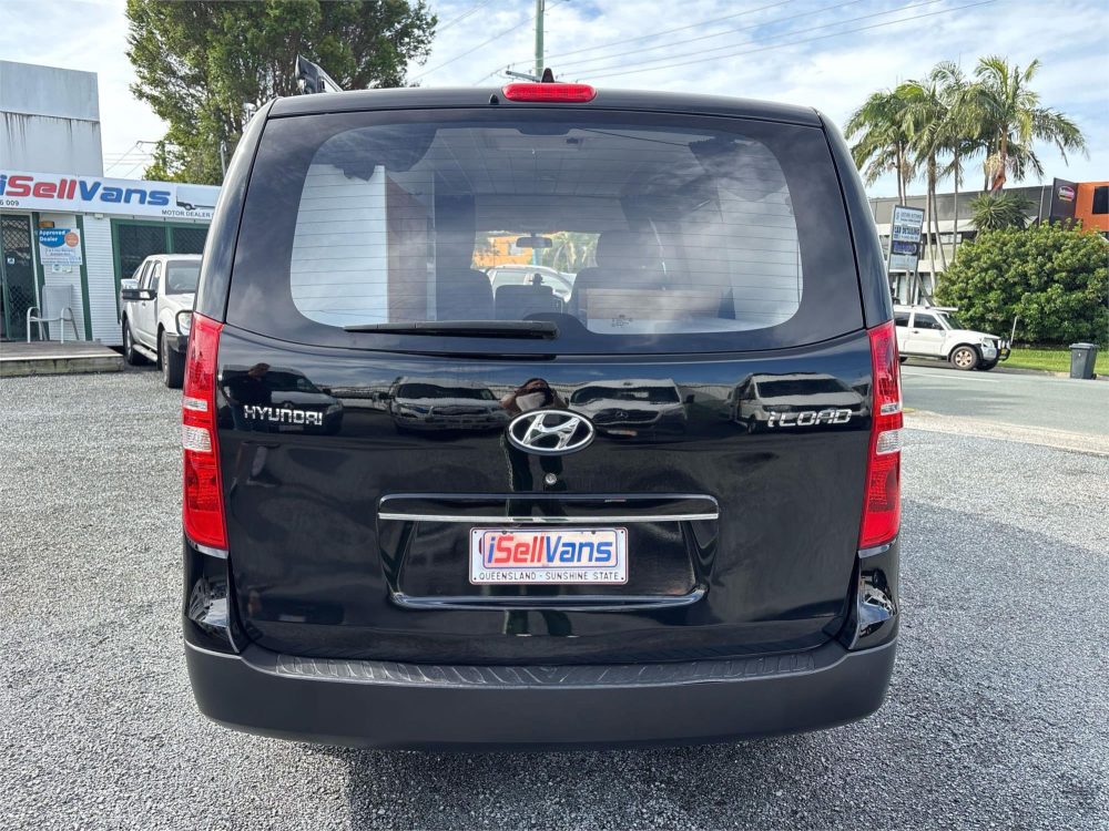 2019 HYUNDAI iLOAD Camper image 6