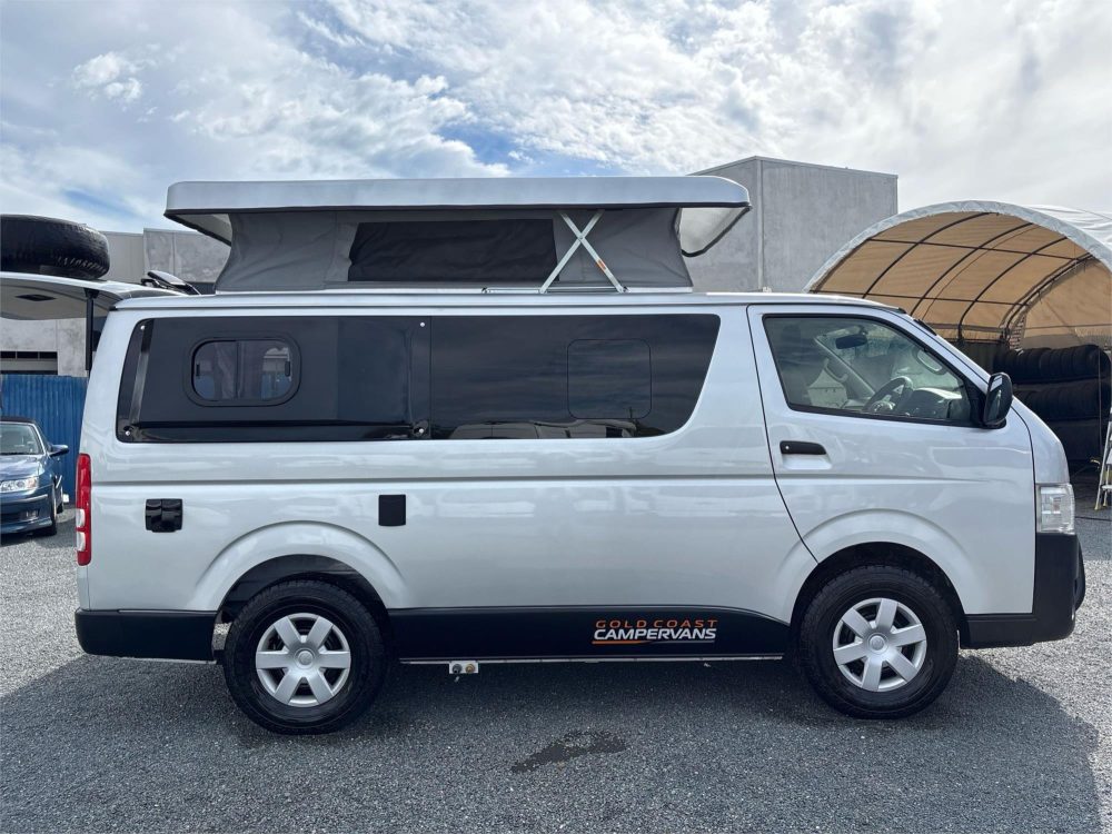 2019 TOYOTA HIACE LWB POP-TOP CAMPER - Image 10