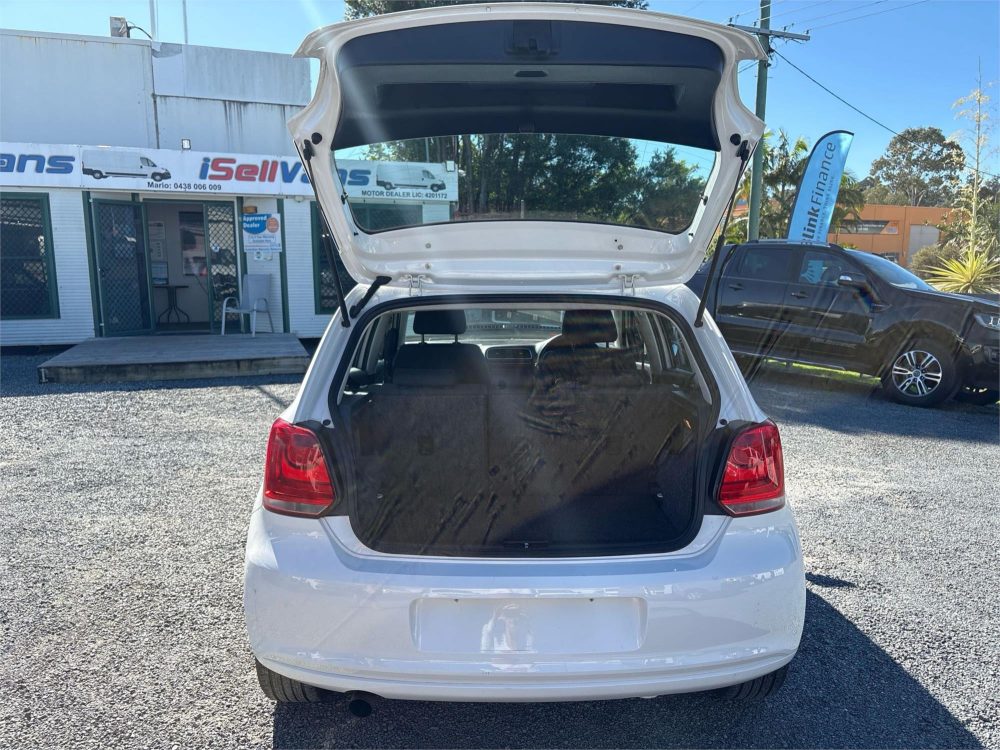 2011 VOLKSWAGEN POLO TDI COMFORTINE image 7