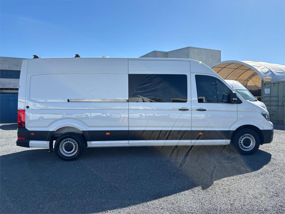 2022 VOLKSWAGEN CRAFTER TDi410 LWB 4MOTION image 11